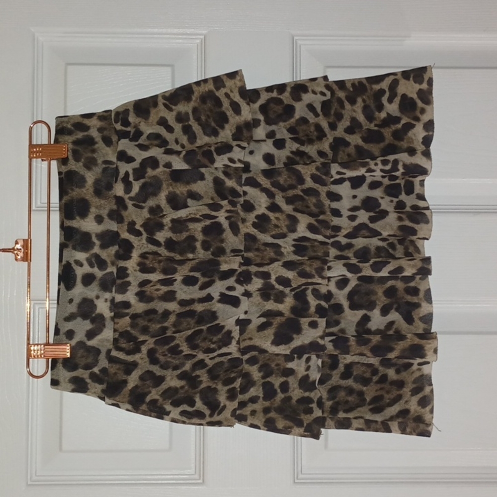 Tiered leopard skirt.